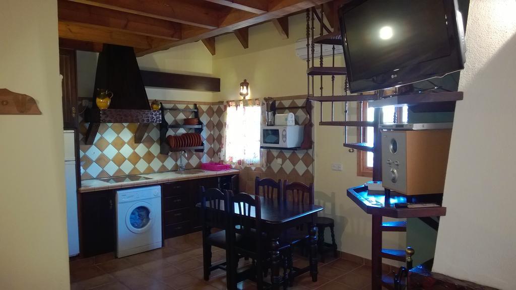 Casas El Suspiro * Zahora